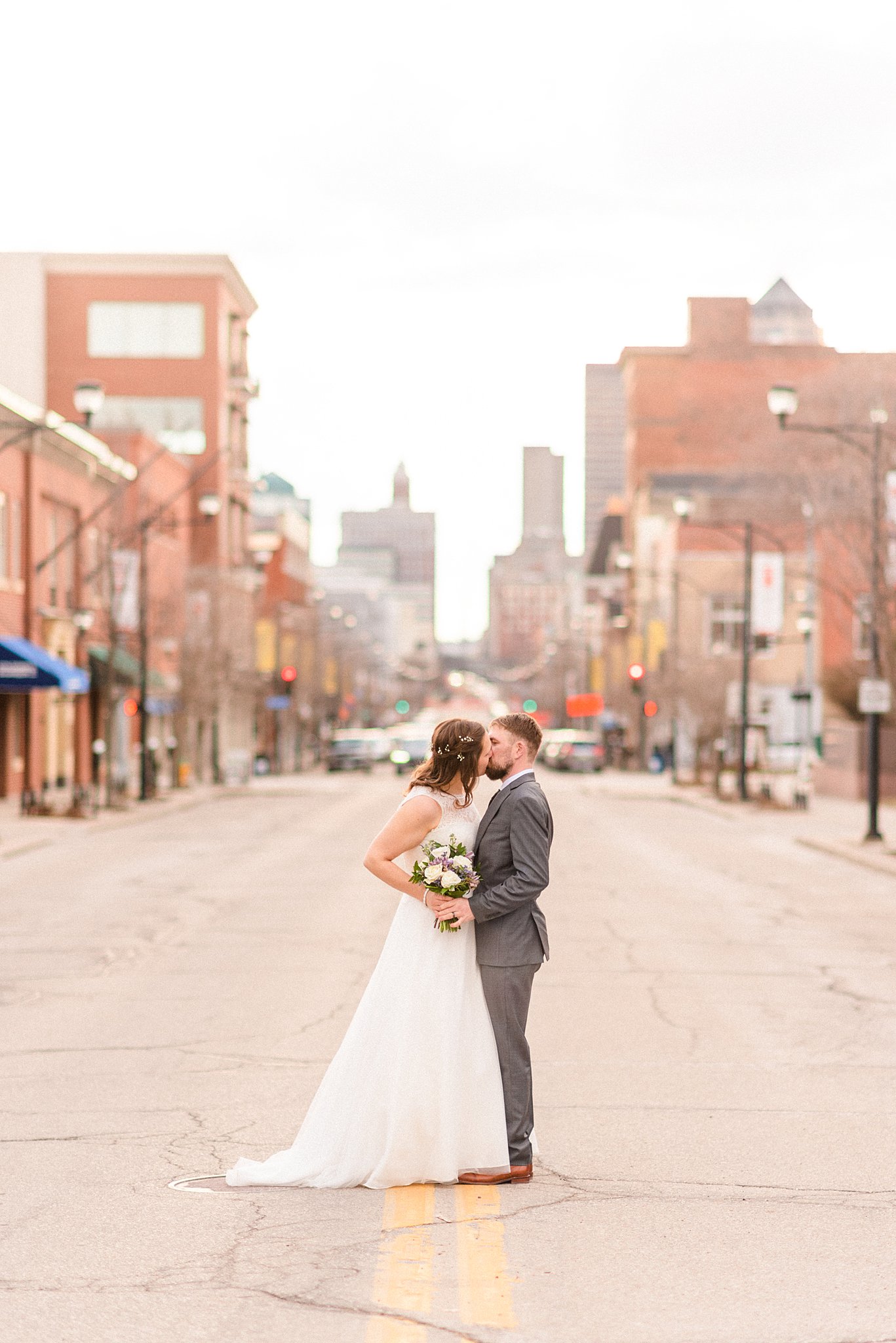 Pella Iowa Wedding Photos at the Molengracht